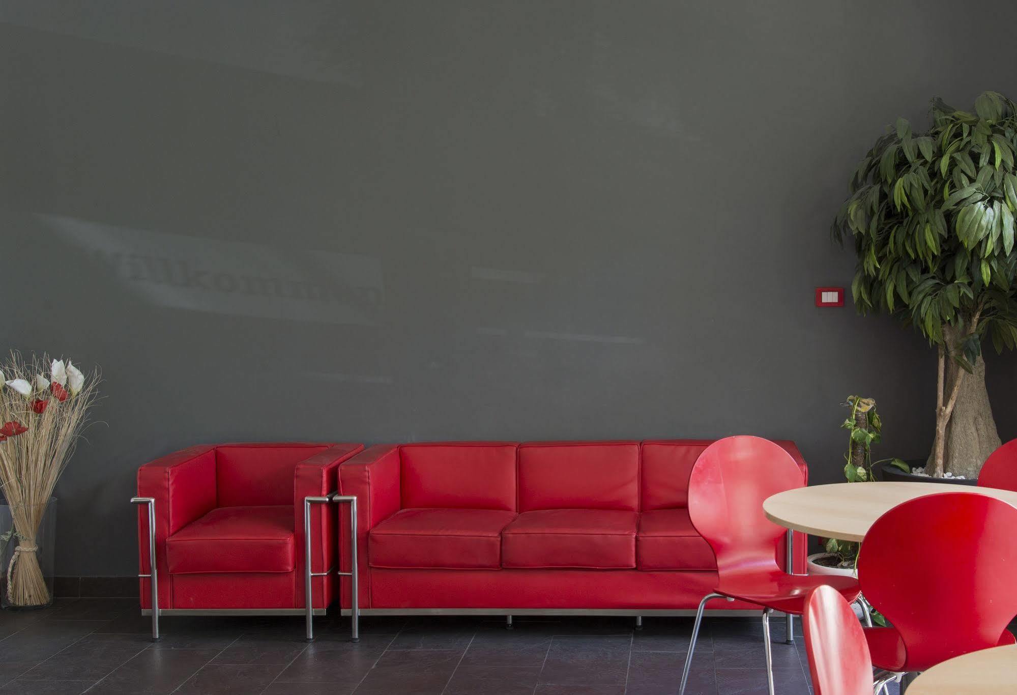 Ariston Hotel